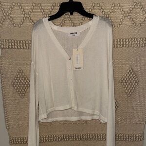 Double Zero Light Knit V-Neck Sweater